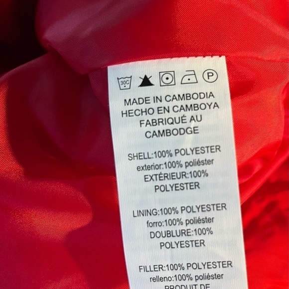 Michael Kors Women’s a button Down Lightweight Vest - Picture 8 of 8